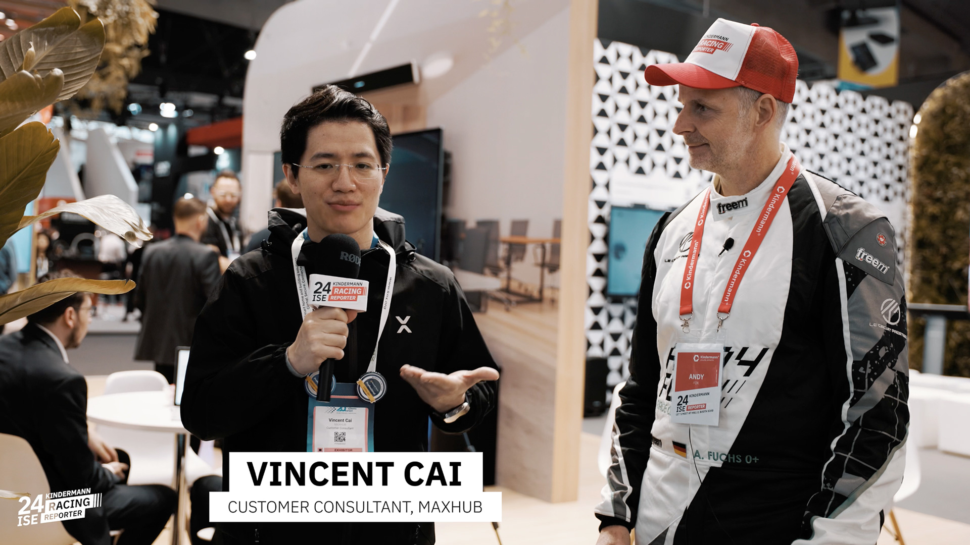 Im Interview mit Vincent Cai,<br>Customer Consultant, MAXHUB